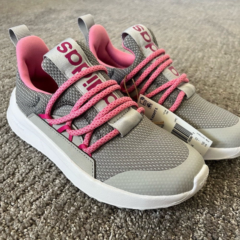 NWT Girls Adidas Lite Racer Adapt 5.0